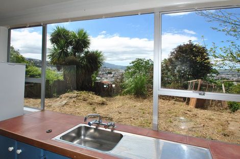 Photo of property in 53 Easther Crescent, Kew, Dunedin, 9012
