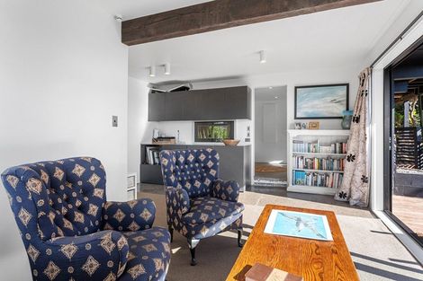 Photo of property in 65 Cannon Hill Crescent, Mount Pleasant, Christchurch, 8081