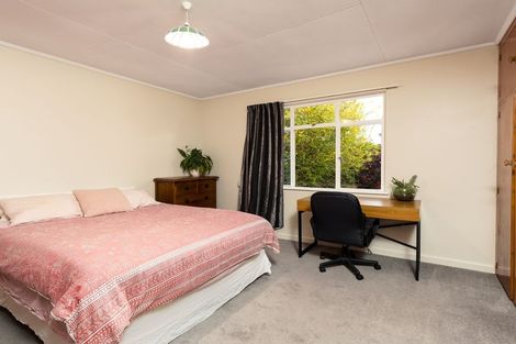 Photo of property in 6 Oxford Street, Waimate, 7924