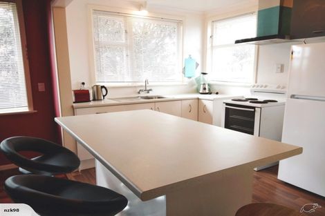 Photo of property in 3 Armagh Street, Levin, 5510