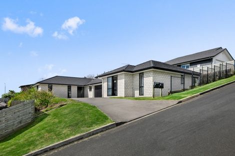 Photo of property in 4 Hayden Way, Welcome Bay, Tauranga, 3112