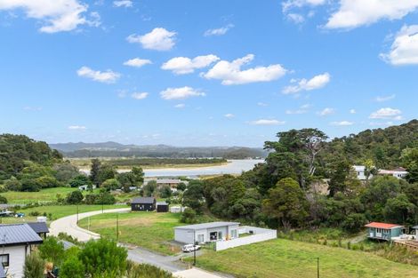 Photo of property in 11 Rihi Paea Rise, Ngunguru, 0173