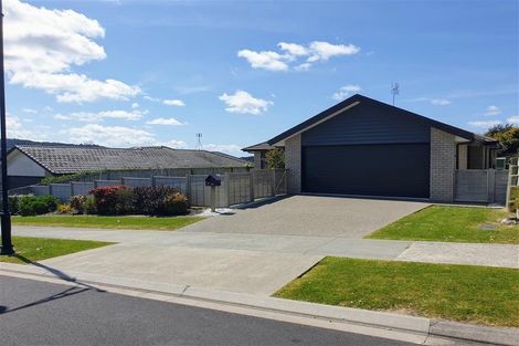 Photo of property in 37 Beachwood Drive, Hatfields Beach, Orewa, 0931