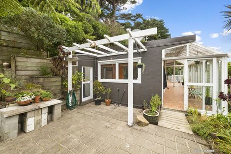 Photo of property in 335 Ohiro Road, Brooklyn, Wellington, 6021