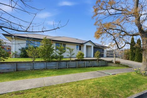 Photo of property in 1 Puketutu Grove, Motueka, 7120