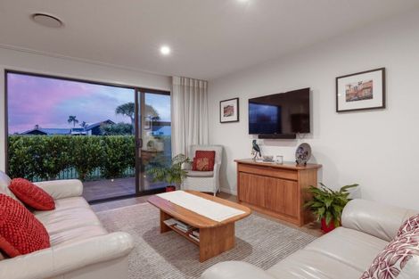 Photo of property in 45 Cotula Way, Papamoa Beach, Papamoa, 3118