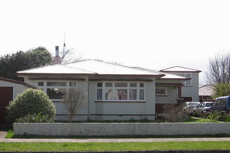Photo of property in 8 Trafalgar Street, Levin, 5510