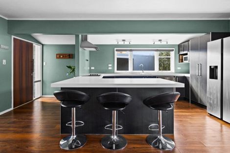 Photo of property in 4 Holyrood Street, Taradale, Napier, 4112