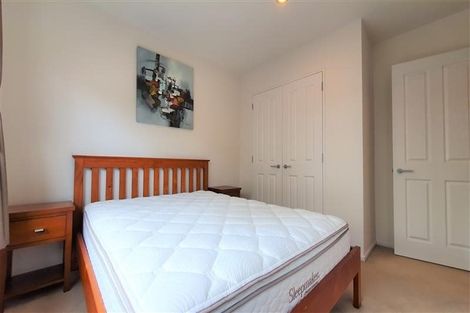 Photo of property in 29a Raleigh Road, Northcote, Auckland, 0627