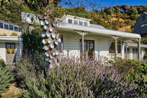 Photo of property in 88 Paremata Road, Paremata, Porirua, 5024