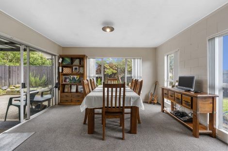 Photo of property in 17 Poihaere Street, Turangi, 3334