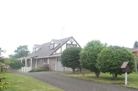 Photo of property in 15 Randell Place, Te Puke, 3119