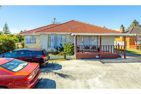 Photo of property in 12 Nicola Place, Mangere, Auckland, 2022