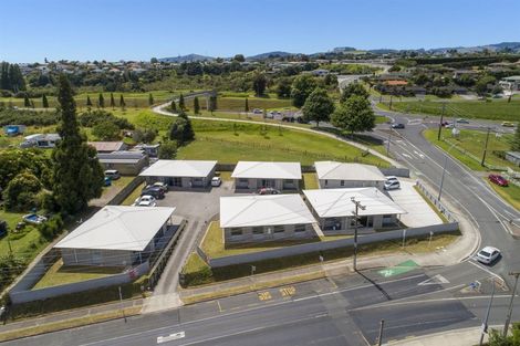 Photo of property in 3a Windermere Drive, Poike, Tauranga, 3112