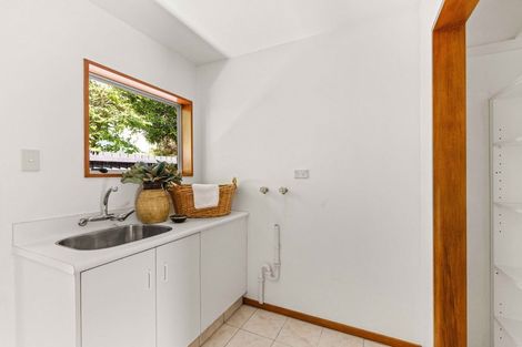 Photo of property in 8 Swanleigh Place, Ilam, Christchurch, 8041