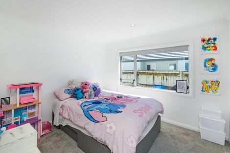 Photo of property in 1 Silicon Way, Fitzherbert, Palmerston North, 4410