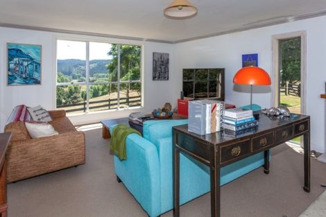 Photo of property in 2121a Waihi Whangamata Road, Whiritoa, Whangamata, 3691