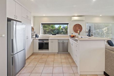 Photo of property in 107 Torkar Road, Clarks Beach, 2122