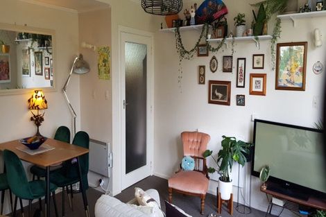 Photo of property in 6 Croydon Street, Karori, Wellington, 6012