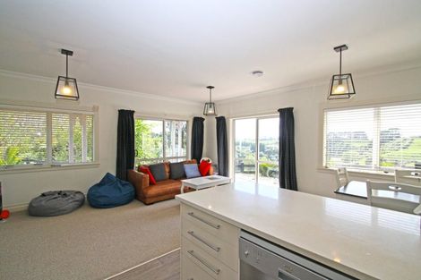 Photo of property in 465 Mangorei Road, Highlands Park, New Plymouth, 4312