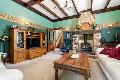 Photo of property in 100 George Street, Hikurangi, 0114