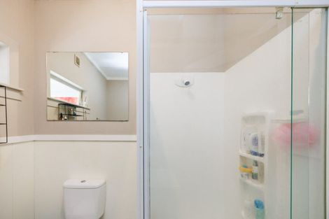 Photo of property in 37 Bryant Street, Takaro, Palmerston North, 4412