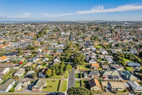 Photo of property in 2/11 Avis Avenue, Papatoetoe, Auckland, 2025