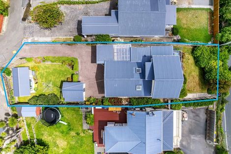 Photo of property in 76 Bayview Road, Paremata, Porirua, 5024