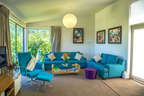 Photo of property in 6 Duncan's Place, Queenstown, 9300