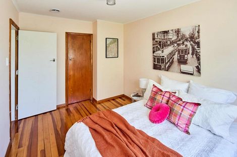 Photo of property in 10 Monowai Road, Johnsonville, Wellington, 6037