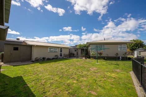 Photo of property in 15 Fenruss Street, Fairy Springs, Rotorua, 3015