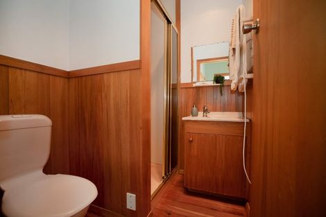 Photo of property in 6 Swansea Street, Hokowhitu, Palmerston North, 4410