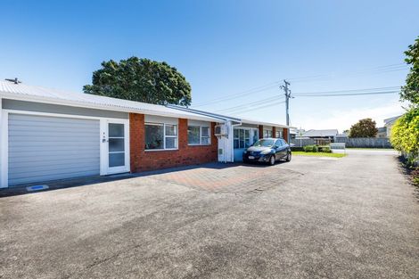 Photo of property in 2/40 Barriball Street, Fitzroy, New Plymouth, 4312