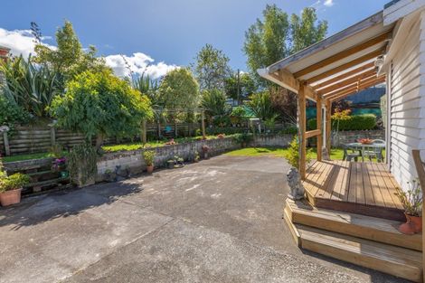 Photo of property in 36 Waverley Street, Waipawa, 4210