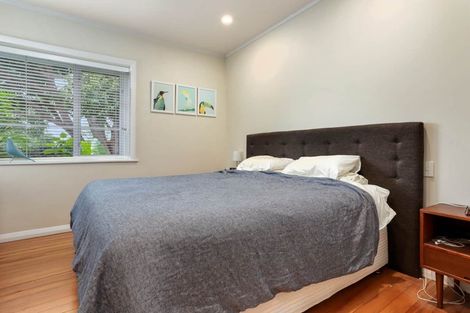 Photo of property in 2 Chatham Avenue, Mount Albert, Auckland, 1025