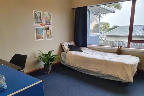 Photo of property in 12 Russell Drive, Oakura, 4314