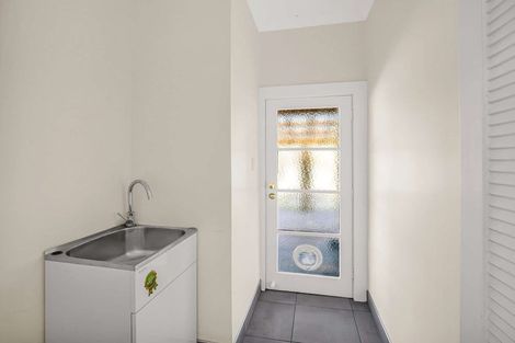 Photo of property in 18 Durie Street, Durie Hill, Whanganui, 4500