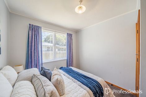 Photo of property in 90 Thomas Street, Stokes Valley, Lower Hutt, 5019