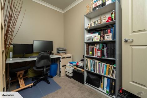 Photo of property in 22 Key West Drive, One Tree Point, 0118