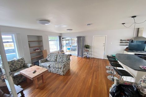 Photo of property in 155 Memorial Avenue, Burnside, Christchurch, 8053