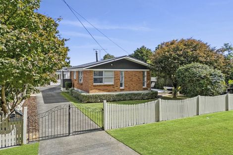 Photo of property in 23 Carlyle Street, Leamington, Cambridge, 3432