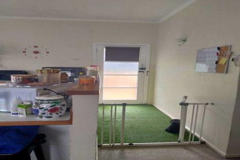 Photo of property in 1 Colonel Place, Featherston, 5710