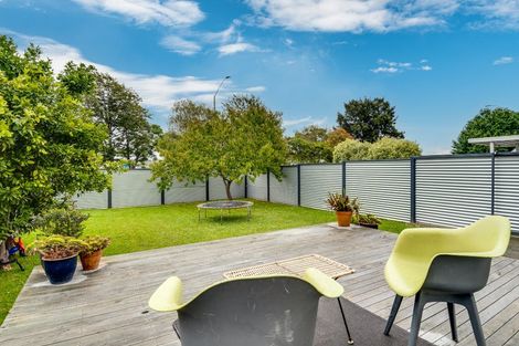 Photo of property in 245 Taradale Road, Pirimai, Napier, 4112