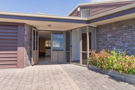 Photo of property in 14 Pine Grove, Tairua, 3508