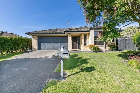 Photo of property in 56 Stranraer Crescent, Wattle Downs, Auckland, 2103