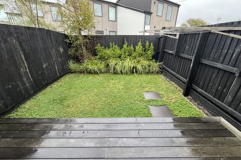 Photo of property in 4/7 Lindores Street, Addington, Christchurch, 8024