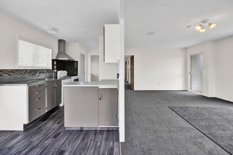 Photo of property in 6 Manuka Place, Hawera, 4610