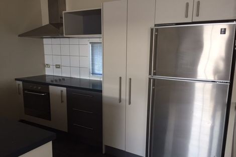 Photo of property in 14 Defoe Place, Waltham, Christchurch, 8023