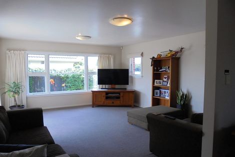 Photo of property in 11 Everest Street, Burnside, Christchurch, 8053