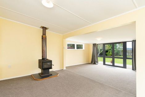 Photo of property in 3 Anga Street, Tangimoana, 4822